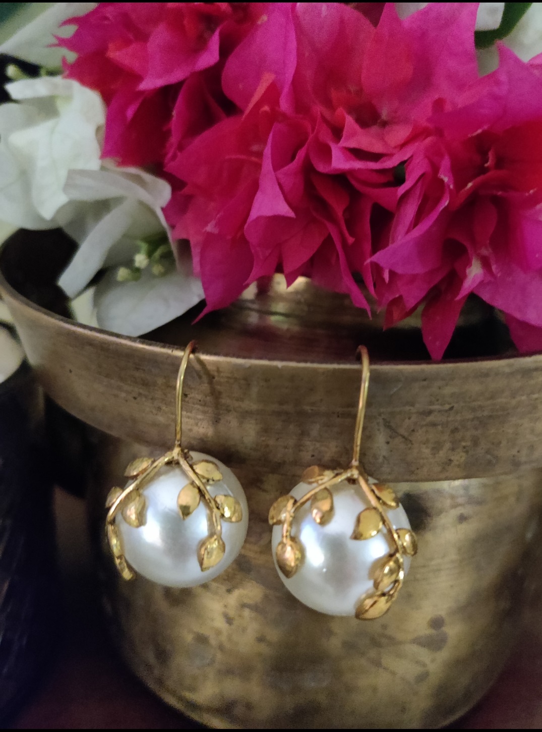 Black Pearl Earrings - Natural Black Pearl, Gold Leaf Earrings – Adina  Stone Jewelry