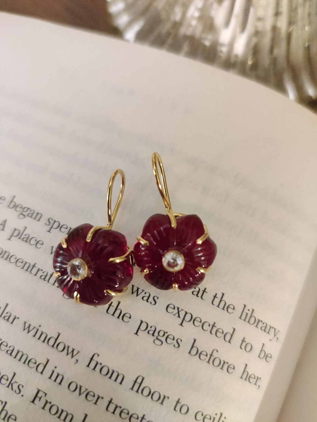 2 Flower Earrings, Daisy Earrings, Cute Flower Earrings